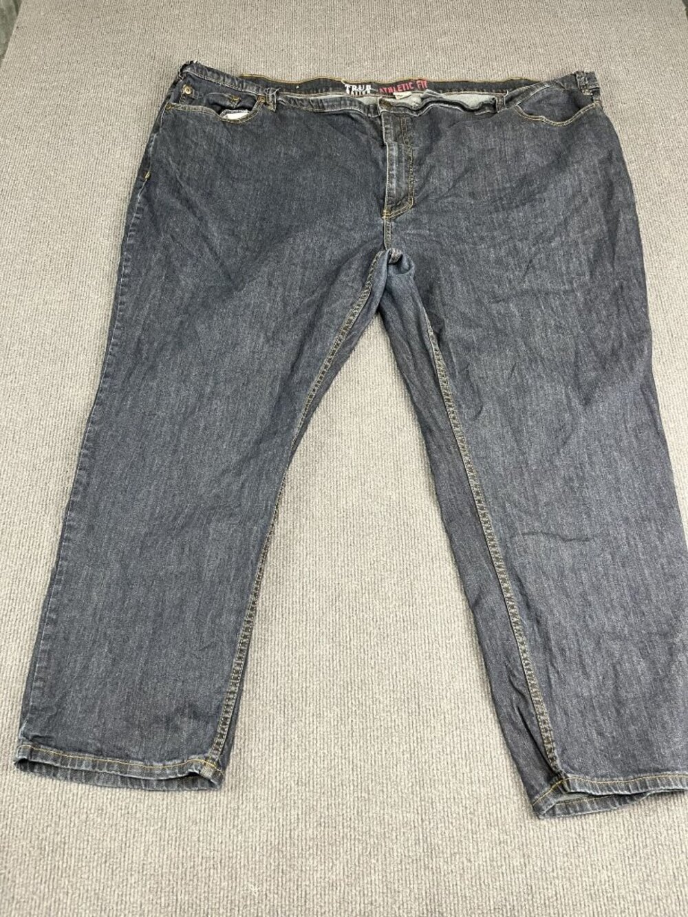 True Nation Athletic Fit Jeans 60x30 Dark Wash Relaxed Fit Mens